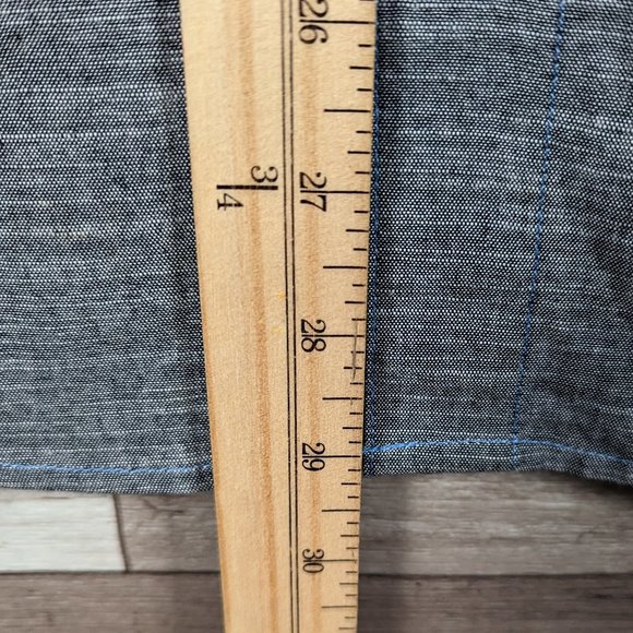 Oakley* Men's Short Sleeve Button Down‎ Curved Hem Chest Pocket Shirt~ Medium - Picture 10 of 11